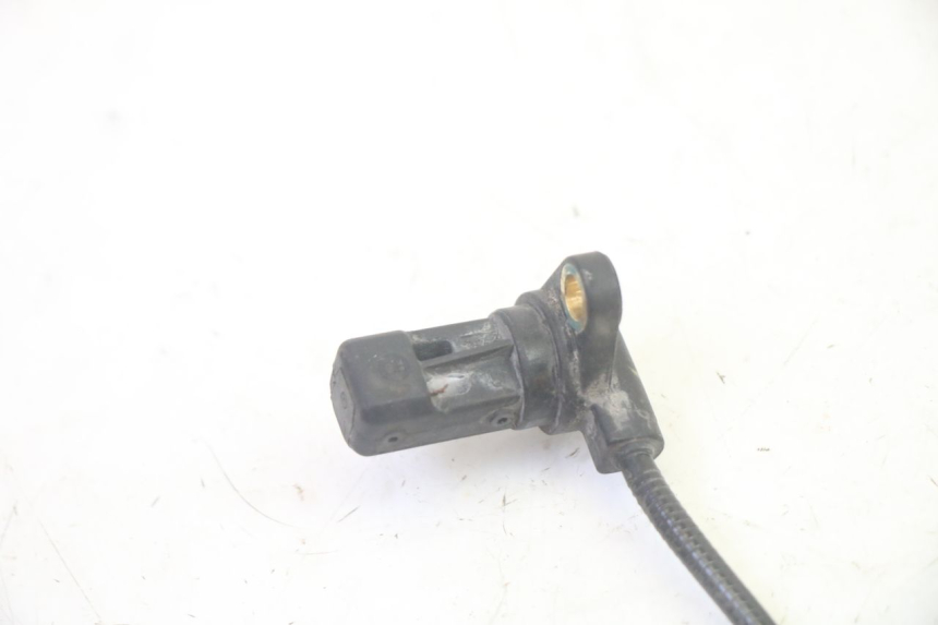 photo de SENSORE ABS POSTERIORE PIAGGIO MP3 HPE 350 (2018 - 2020) - Primo piano tecnico