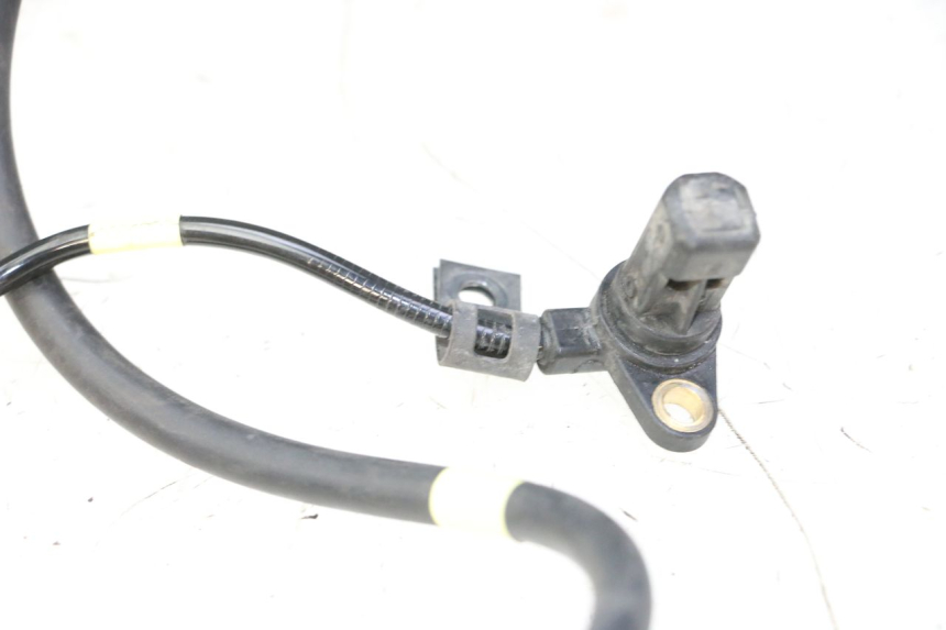 photo de CAPTEUR ABS POSTERIORE PIAGGIO VESPA GTS IGET ABS 125 (2017 - 2023)