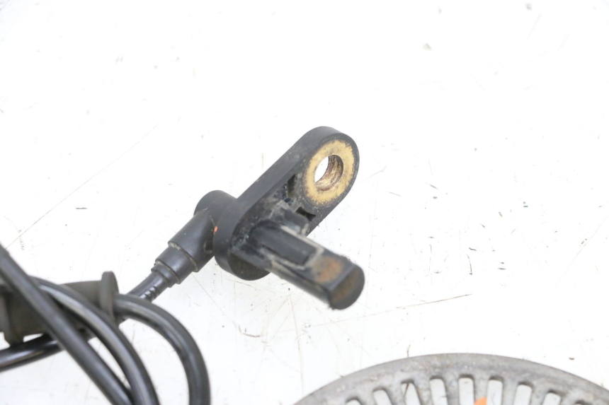 photo de SENSORE ABS ANTERIORE SUZUKI BURGMAN 650 (2013 - 2020)