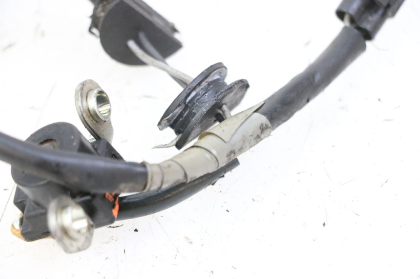 photo de ACCENSIONE CAPTATORI YAMAHA FZ6 FAZER S2 600 (2007 - 2011)