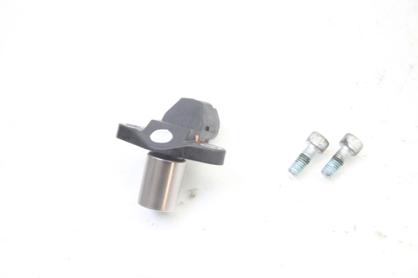 photo de ALBERO CAMME CAPTATORI SUZUKI GSR 750 (2011 - 2017)