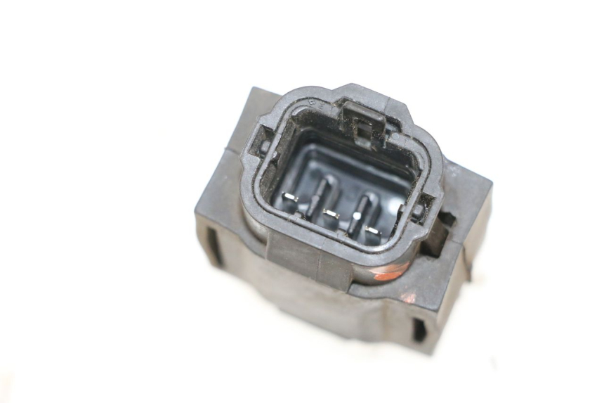 photo de SENSORE INCLINAZIONE SUZUKI GSXR GSX-R 1000 (2003 - 2004) - Altra angolazione