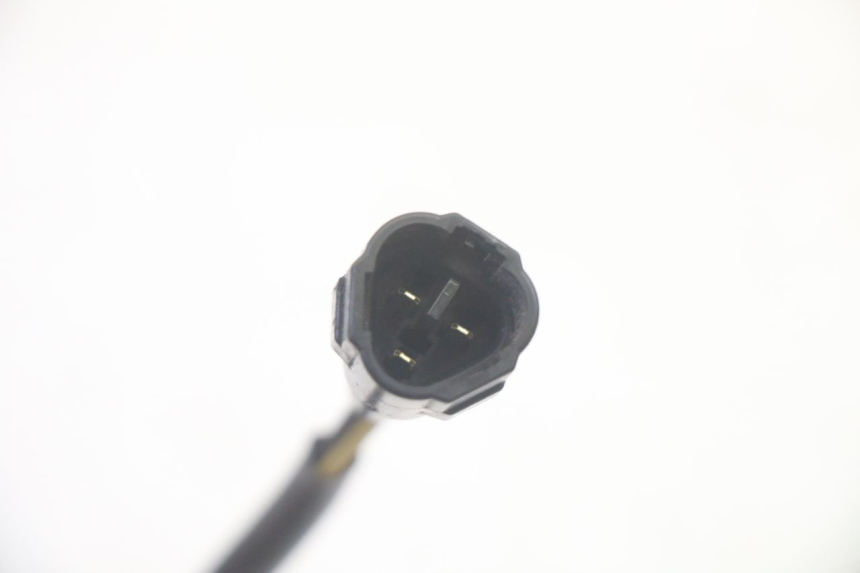 photo de SENSORE TPS SUZUKI BURGMAN EXECUTIVE ABS 650 (2006 - 2012) - Primo piano tecnico