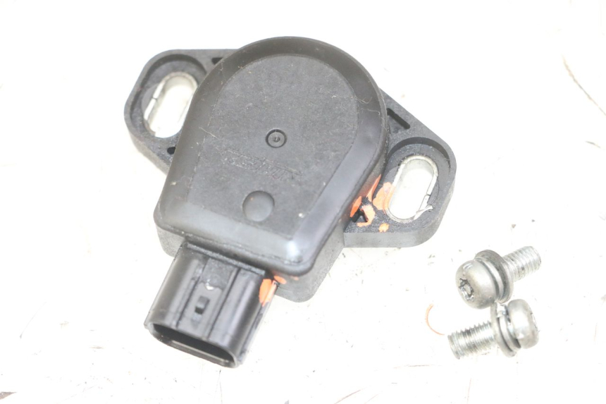 photo de SENSORE TPS HONDA CBF 500 (2004 - 2007)