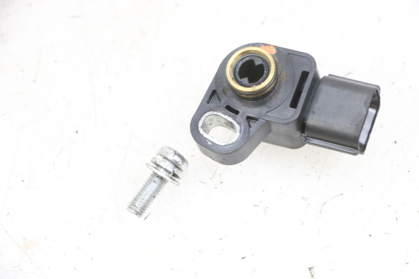 photo de CAPTEUR TPS PEUGEOT KISBEE 4T 50 (2018 - 2022) - Primo piano tecnico