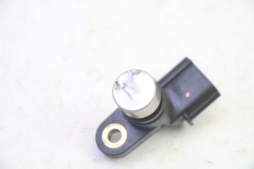 photo de SENSORE VELOCITÀ HONDA FES S-WING SWING ABS 125 (2007 - 2015)