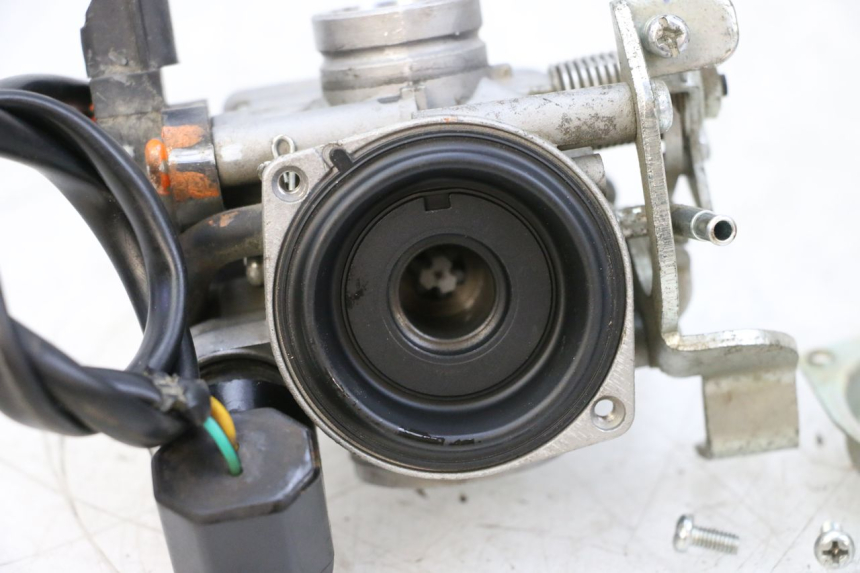 photo de CARBURATORE KYMCO AGILITY 4T 50 (2018 - 2022) - Altra vista dell'articolo