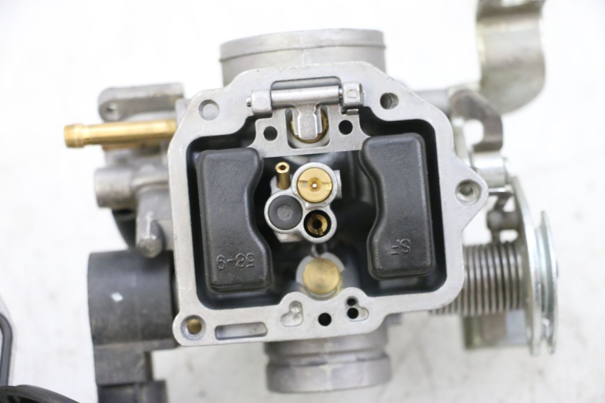 photo de CARBURATORE KYMCO AGILITY 4T 50 (2018 - 2022) - Ispezione visiva dettagliata