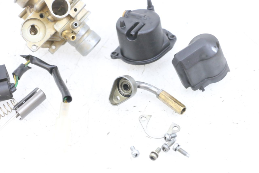 photo de CARBURATORE YAMAHA BW'S EASY 50 (2013 - 2016) - Ispezione visiva dettagliata