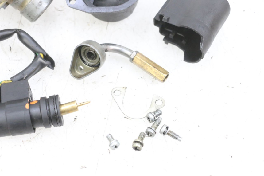 photo de CARBURATORE YAMAHA BW'S EASY 50 (2013 - 2016) - Vista principale