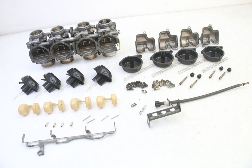 photo de CARBURATORE HONDA CBR RR FIREBLADE 900 (1992 - 1994)