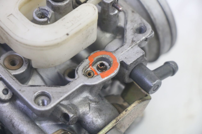 photo de CARBURATORE PEUGEOT ELYSEO 125 (1999 - 2004) - Ricambio usato controllato