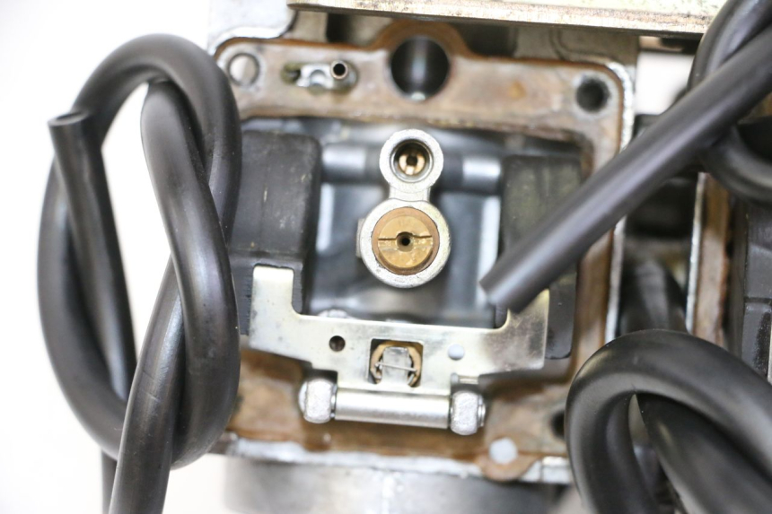 photo de CARBURATORE YAMAHA FJ 36Y 1100 (1984 - 1985)