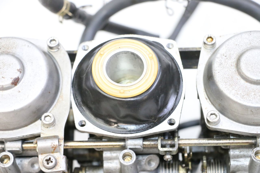 photo de CARBURATORE YAMAHA FJ 36Y 1100 (1984 - 1985)