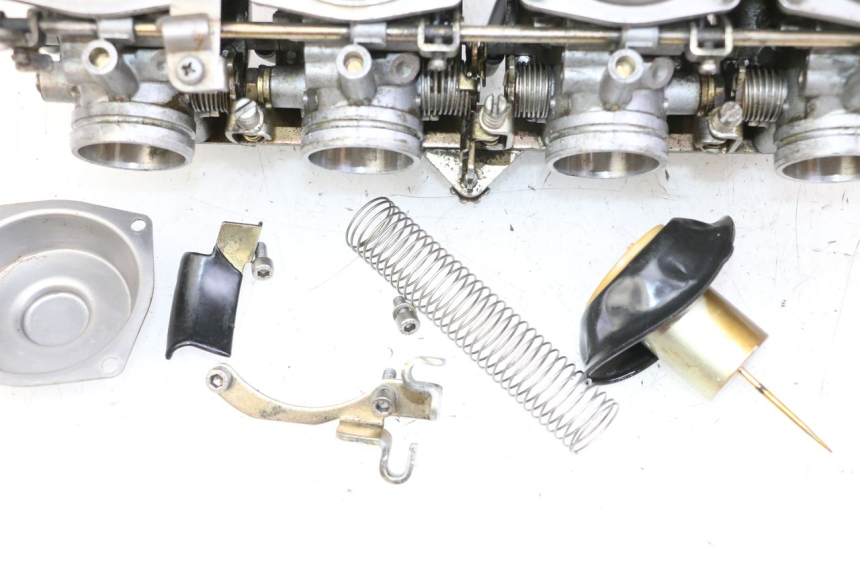 photo de CARBURATORE YAMAHA FJ 36Y 1100 (1984 - 1985)