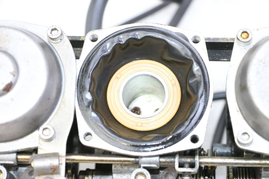photo de CARBURATORE YAMAHA FJ 36Y 1100 (1984 - 1985)
