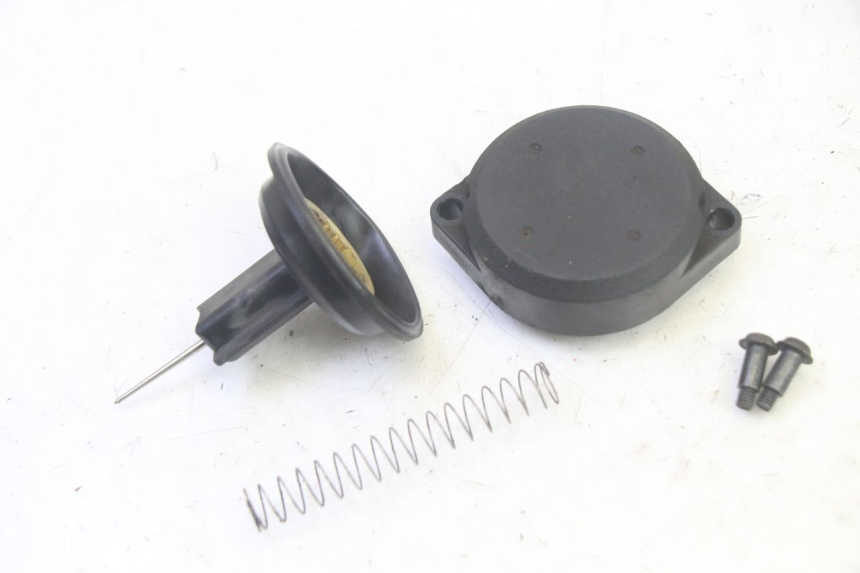 photo de CARBURATORE PIAGGIO FLY 4T 50 (2013 - 2017) - Caratteristiche distintive