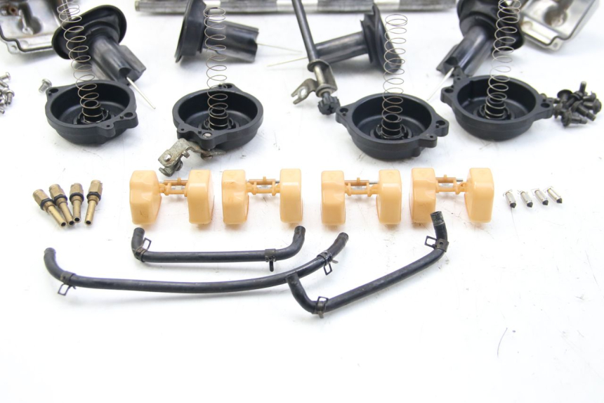 photo de CARBURATORE YAMAHA FZS FAZER 600 (2001 - 2003)