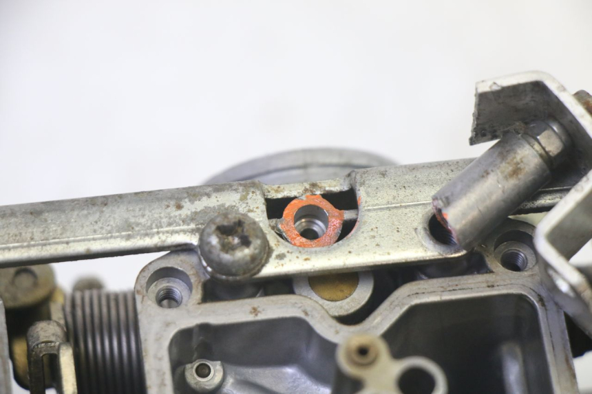 photo de CARBURATORE KAWASAKI GPZ RX 1000 (1986 - 1988) - Caratteristiche distintive