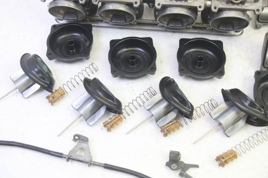 photo de CARBURATORE KAWASAKI GPZ RX 1000 (1986 - 1988) - Foto prodotto supplementare