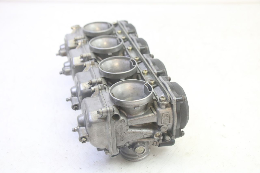 photo de CARBURATORE KAWASAKI GPZ RX 1000 (1986 - 1988) - Primo piano tecnico