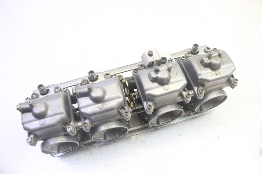 photo de CARBURATORE KAWASAKI GPZ RX 1000 (1986 - 1988) - Dettagli dei punti di fissaggio