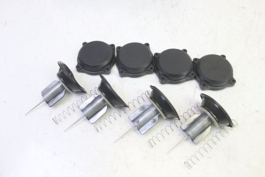 photo de CARBURATORE SUZUKI GSF N BANDIT 600 (1996 - 1999) - Altra vista dell'articolo