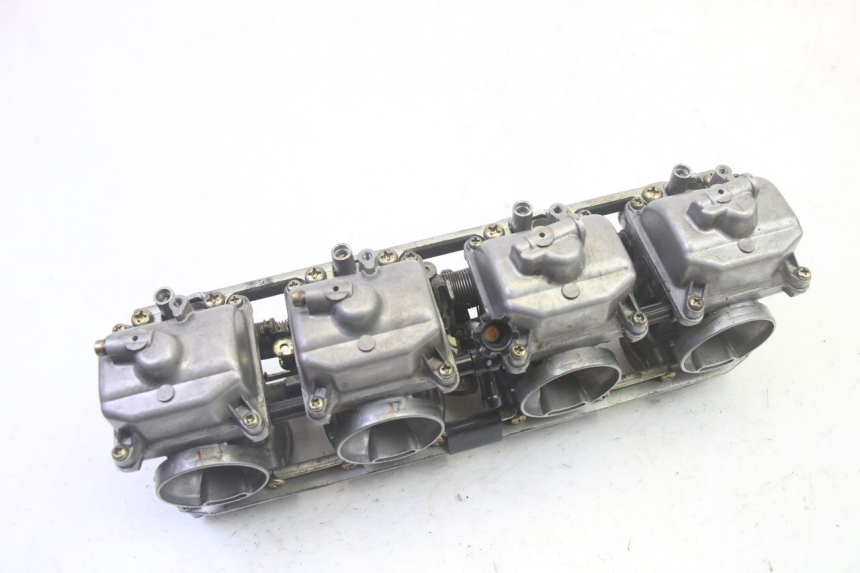 photo de CARBURATORE SUZUKI GSF N BANDIT 600 (1996 - 1999) - Primo piano tecnico