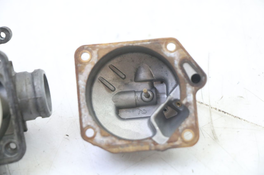 photo de CARBURATORE PEUGEOT KISBEE 2T 50 (2010 - 2017)