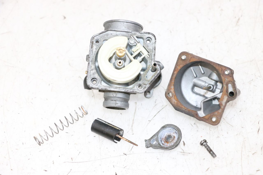 photo de CARBURATORE PEUGEOT KISBEE 2T 50 (2010 - 2017)
