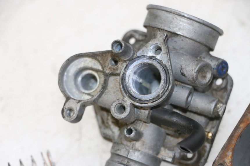 photo de CARBURATORE PEUGEOT KISBEE 2T 50 (2010 - 2017)