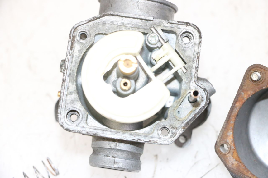 photo de CARBURATORE PEUGEOT KISBEE 2T 50 (2010 - 2017)