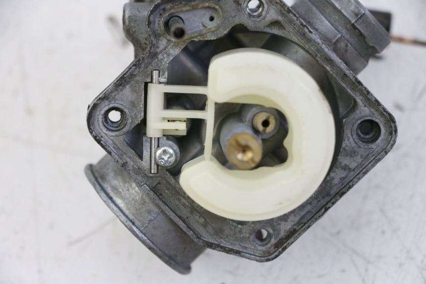 photo de CARBURATORE PEUGEOT KISBEE 2T 50 (2010 - 2017)