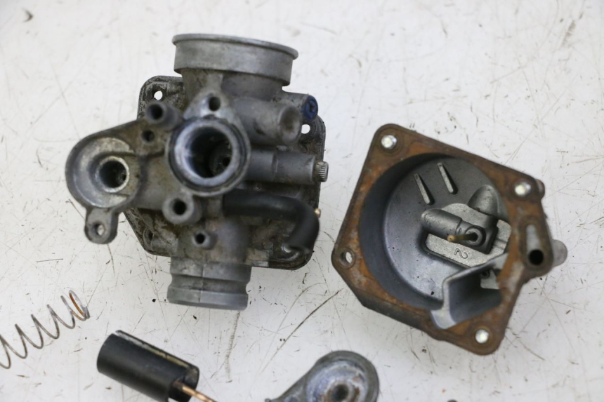 photo de CARBURATORE PEUGEOT KISBEE 2T 50 (2010 - 2017)