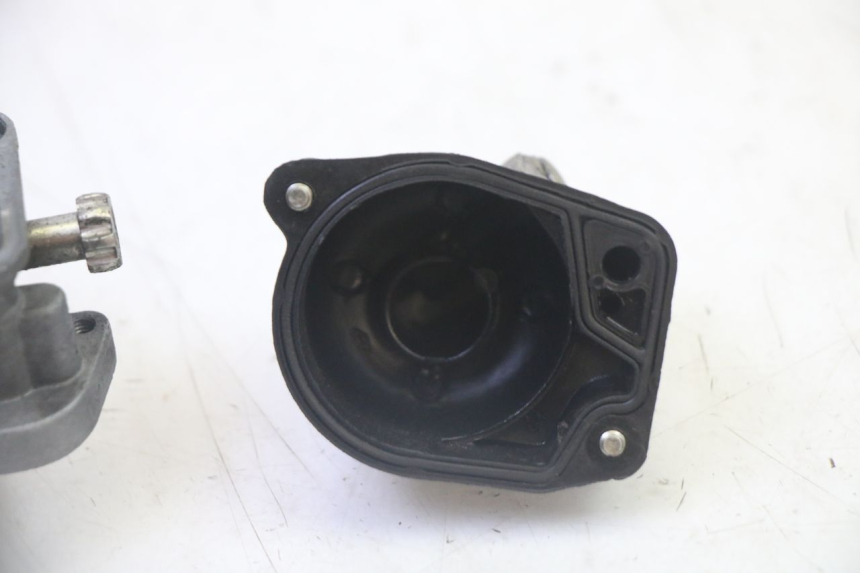photo de CARBURATORE PEUGEOT KISBEE 2T 50 (2010 - 2017)