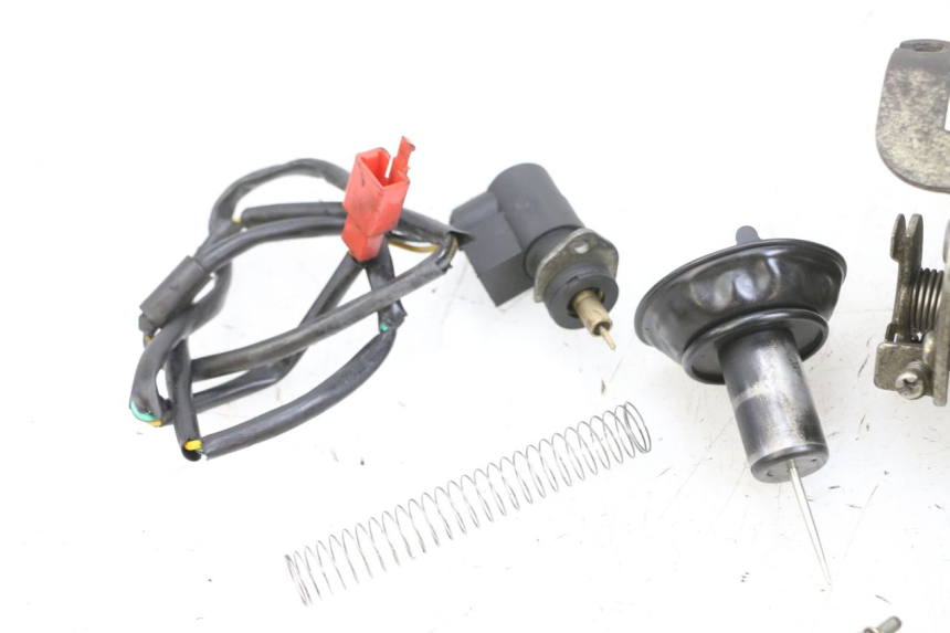 photo de CARBURATORE PEUGEOT KISBEE 4T 50 (2010 - 2017)