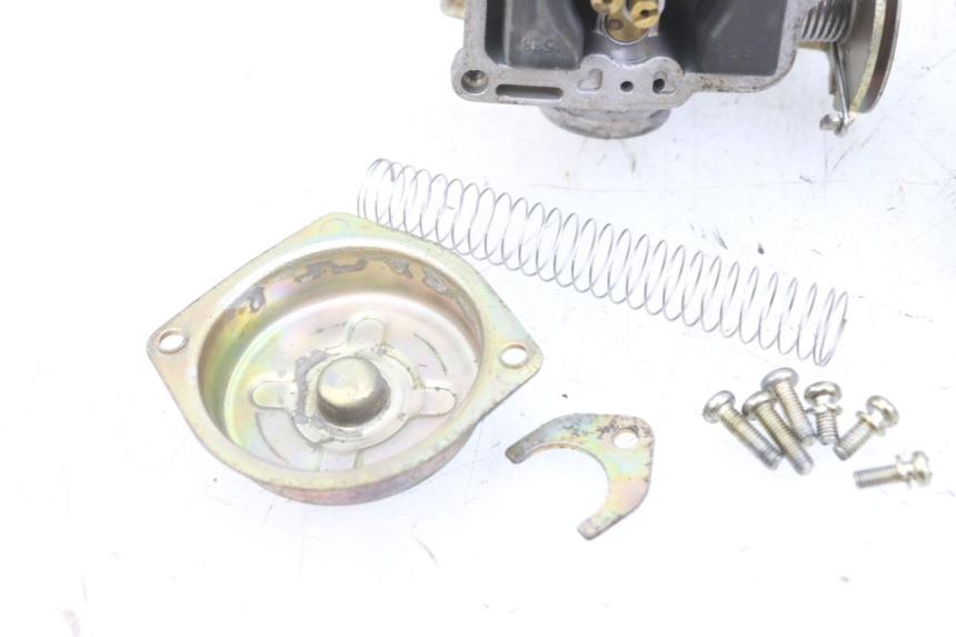 photo de CARBURATORE PEUGEOT KISBEE 4T 50 (2010 - 2017) - Zoom qualità usato