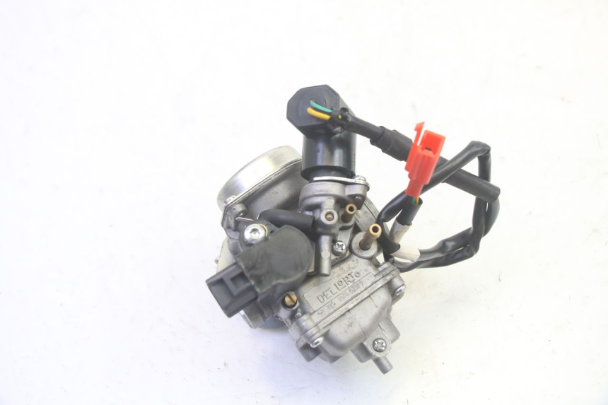photo de CARBURATORE JM MOTORS OLDIES GT 4T 50 (2018 - 2025) - Altra angolazione