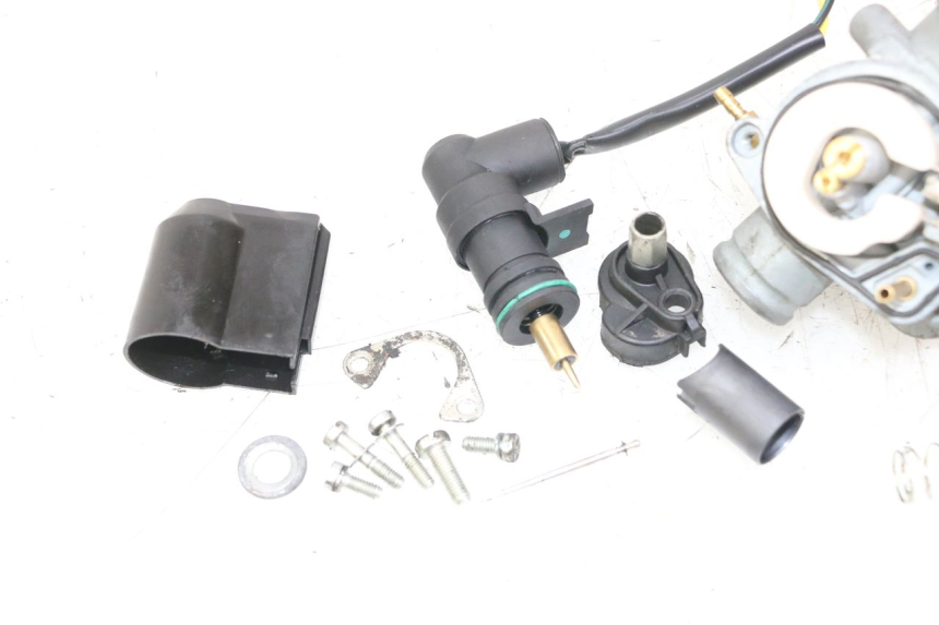 photo de CARBURATORE PEUGEOT CITYSTAR 2T 50 (2018 - 2021)
