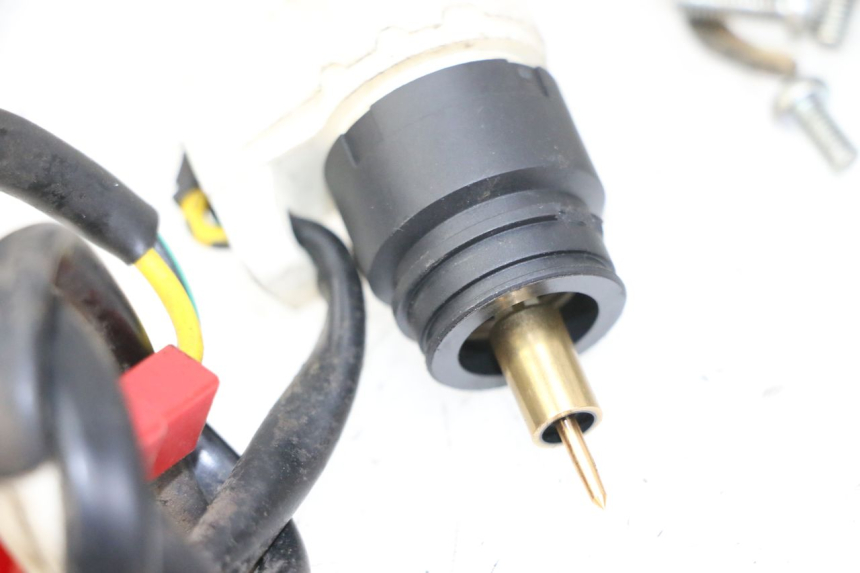 photo de CARBURATORE PEUGEOT TWEET 4T 50 (2014 - 2019)