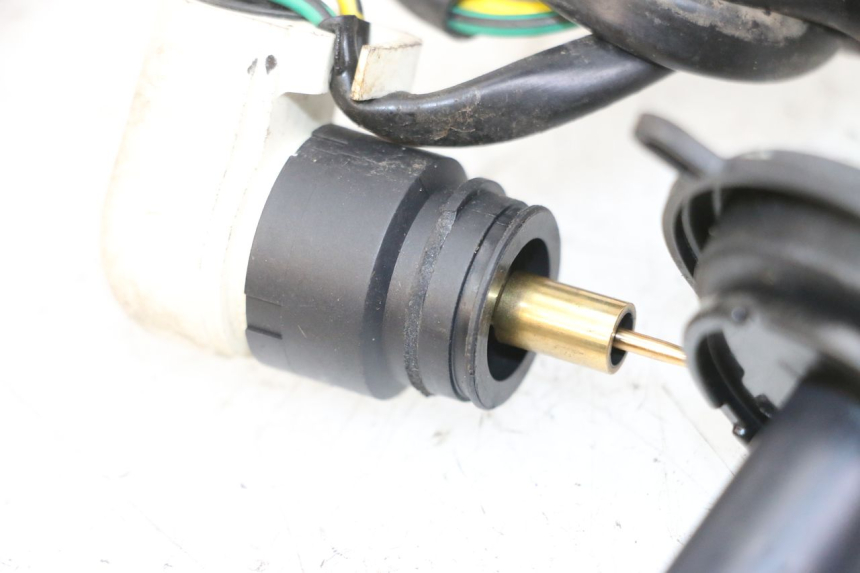 photo de CARBURATORE PEUGEOT TWEET 4T 50 (2014 - 2019)