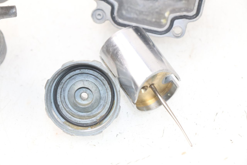 photo de CARBURATORE APOLLO RFZ 150