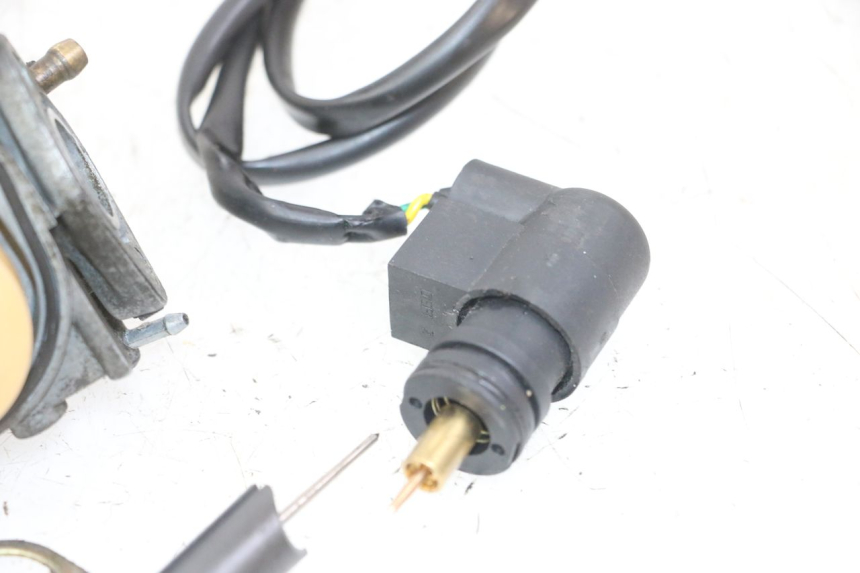photo de CARBURATORE PEUGEOT SPEEDFIGHT 2 LC 50 (2000 - 2009)