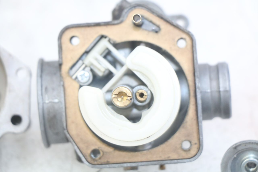 photo de CARBURATORE PEUGEOT VIVACITY NEW 2T 50 (2008 - 2017) - Altra vista dell'articolo