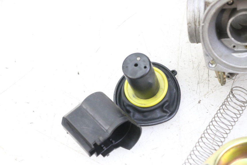 photo de CARBURATORE VONROAD YIBEN 125 (2006 - 2010) - Marcature e riferimenti originali