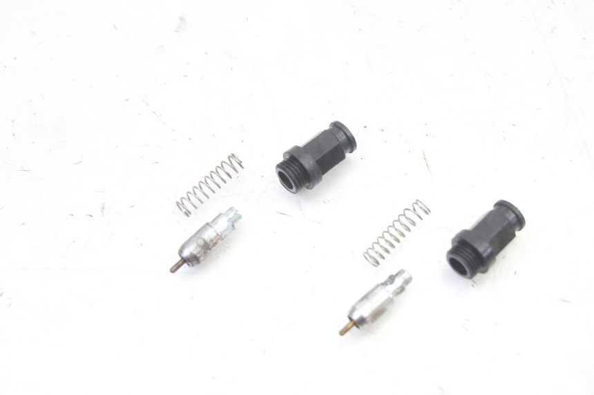 photo de CARBURATORE HONDA XLV VARADERO 125 (2000 - 2006)