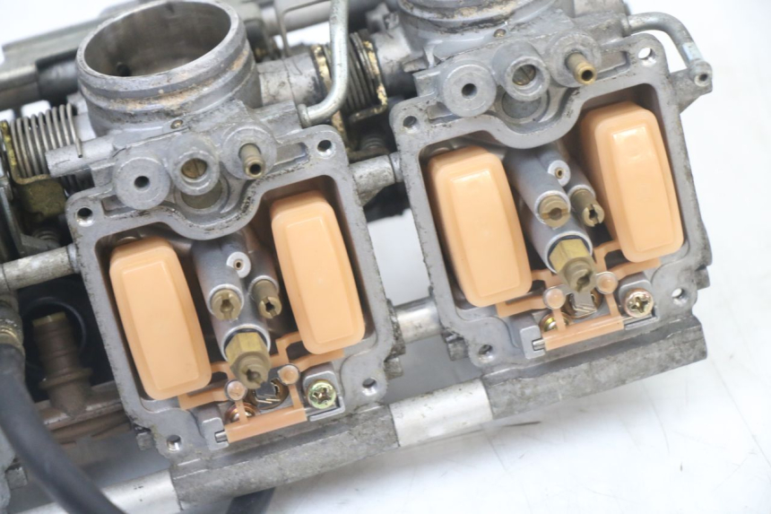 photo de CARBURATORE YAMAHA FZS FAZER 600 (2001 - 2003)