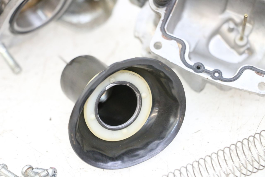 photo de CARBURATORE YAMAHA YP MAJESTY 125 (2002 - 2006)