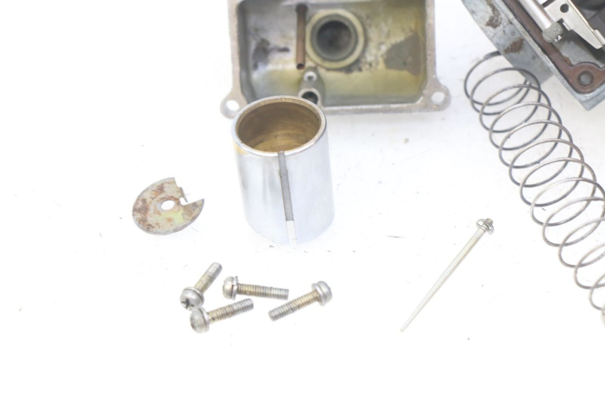 photo de CARBURATORE YAMAHA YZ 80 (1982 - 1983)