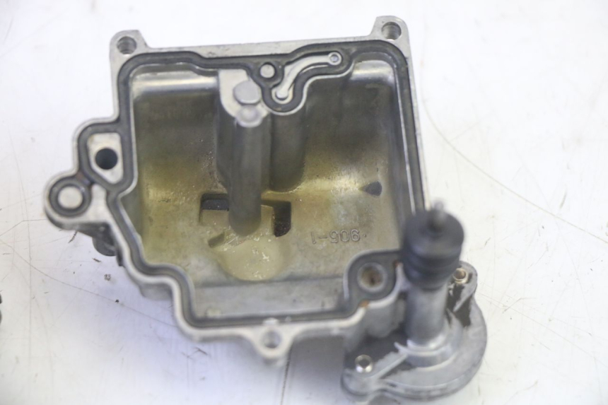 photo de CARBURATORE KYMCO ZING 125 (1997 - 2003) - Altra vista dell'articolo